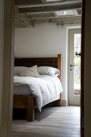 dhomë gjumi dyshe e vogël