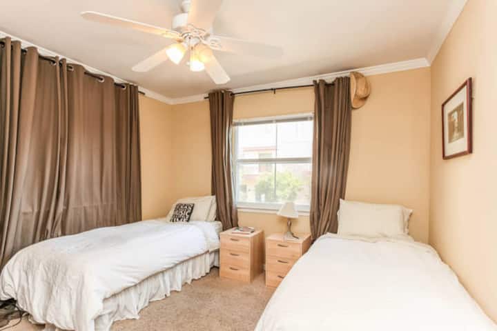 Two beds in Downtown Austin!