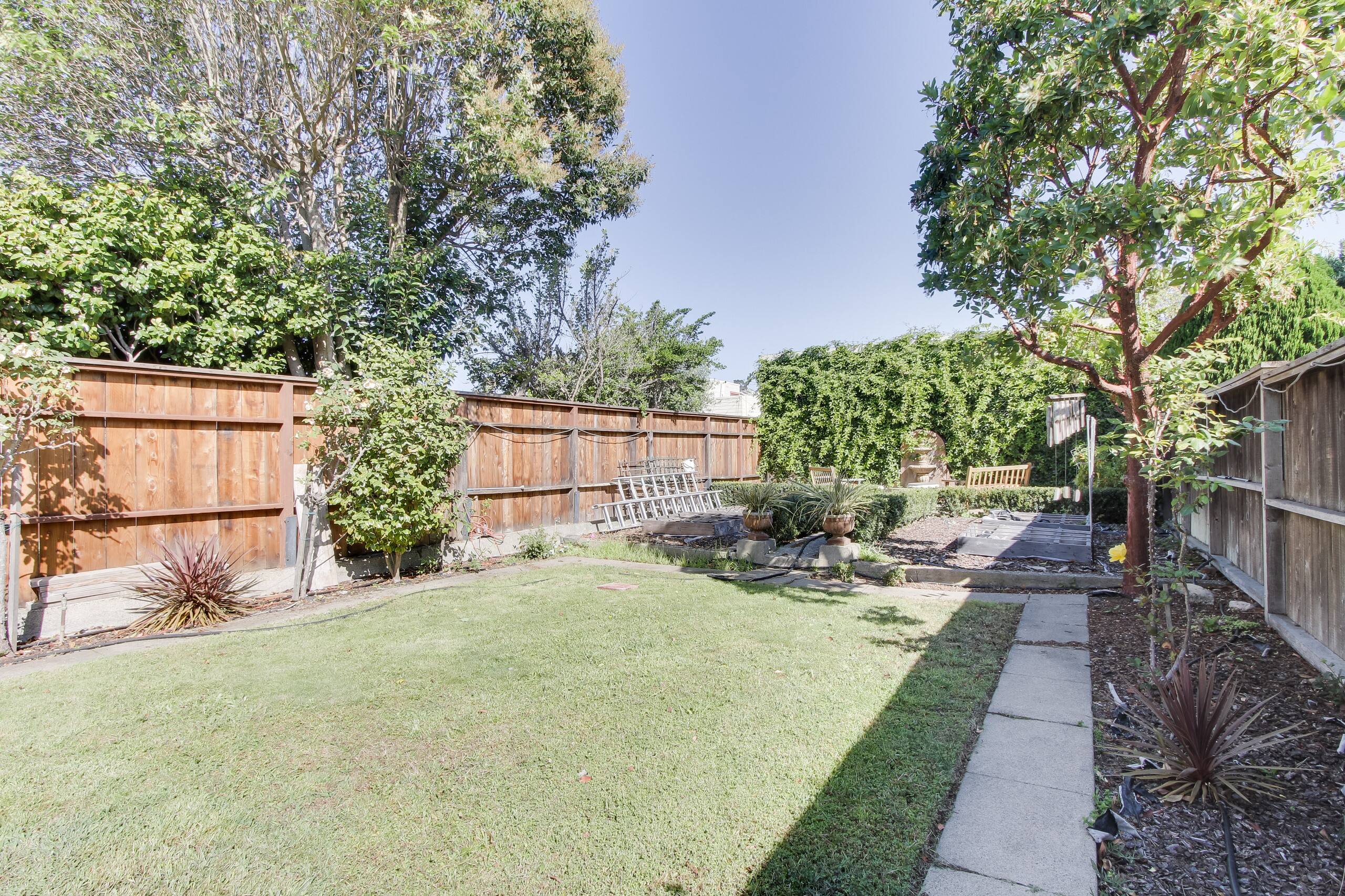 Home in San Francisco · ★4.92 · 3 bedrooms · 3 beds · 2 baths - Image 31