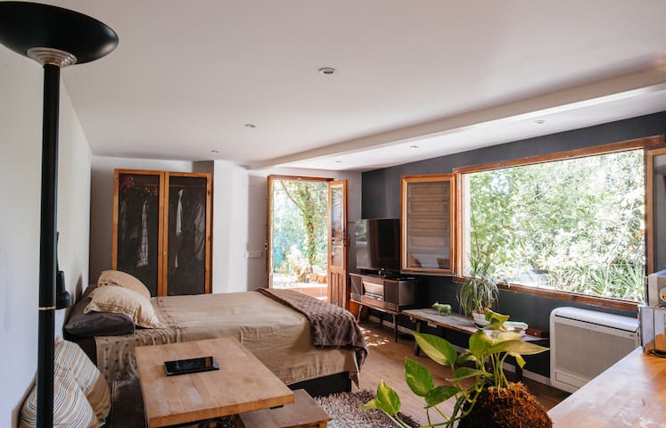 Nature well connected