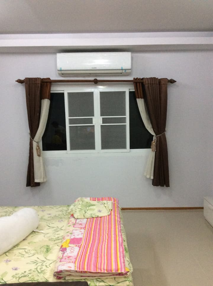 Golden Place Building, Patty Nam Condo (pattinum condo)