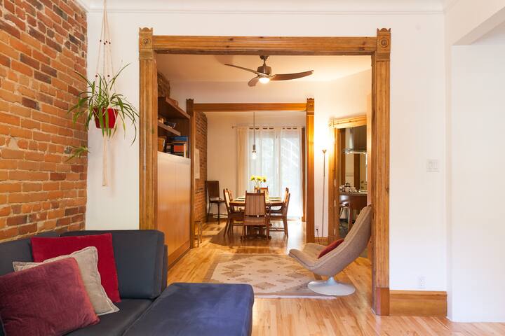 2 Floors in Superb Plateau Home gallery image 3