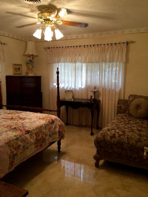 1 furnished bedroom
different view