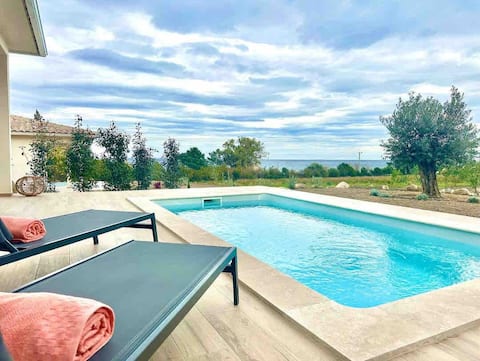 Sunnià "Villa Pianellu" walking distance to sea, private pool