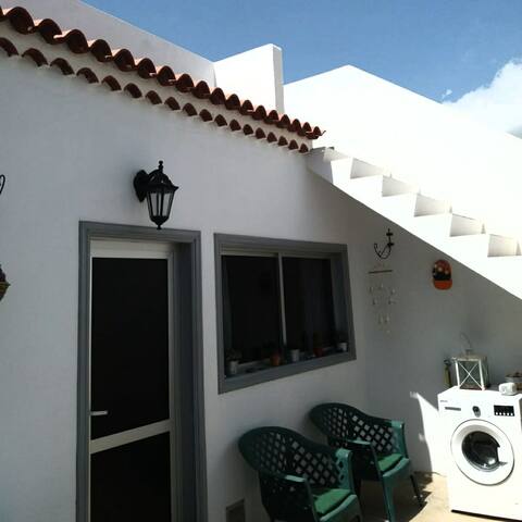 6 HOSTAL ANDREA