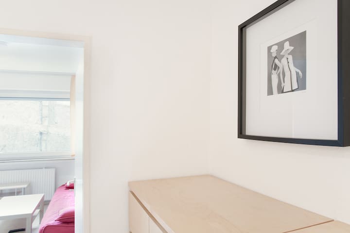 Studio - Apartment Orange