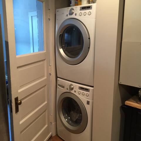 K3 4 BR Crashpad Mayfair flat gallery image 5