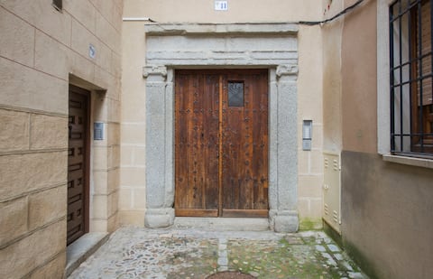 ★Stellar stay in wonderful seclusion Old Town★