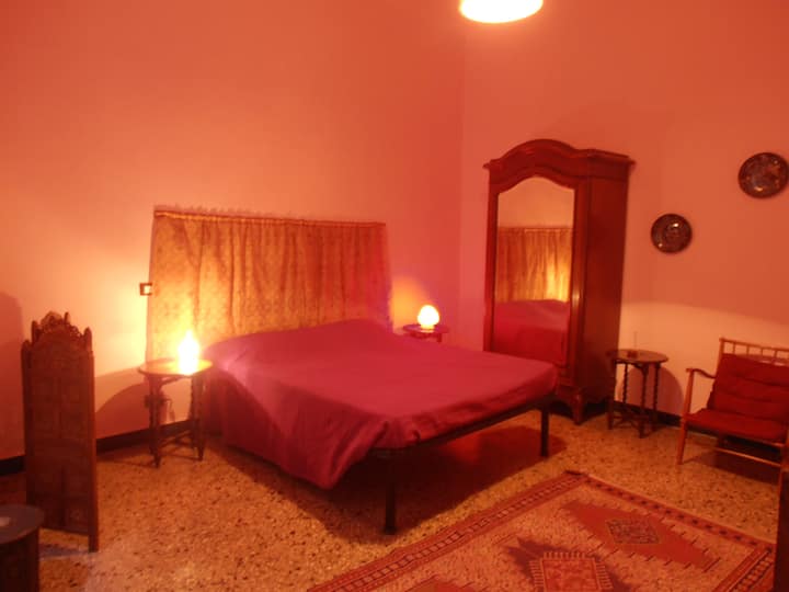 BIG BEDROOM OLD PORT, BY ISA BELGIAN SKIPPER