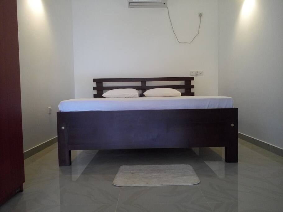 Second bedroom, marble floors