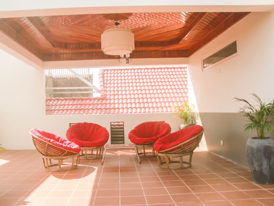 Sitting Area