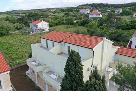 Successful Airbnb property: Villa Pando – Apartment 7 for 2+1 people, Caska, near Zrće in Caska