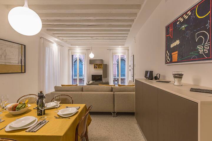 Ca’ Rossini 1 Apartment gallery image 2