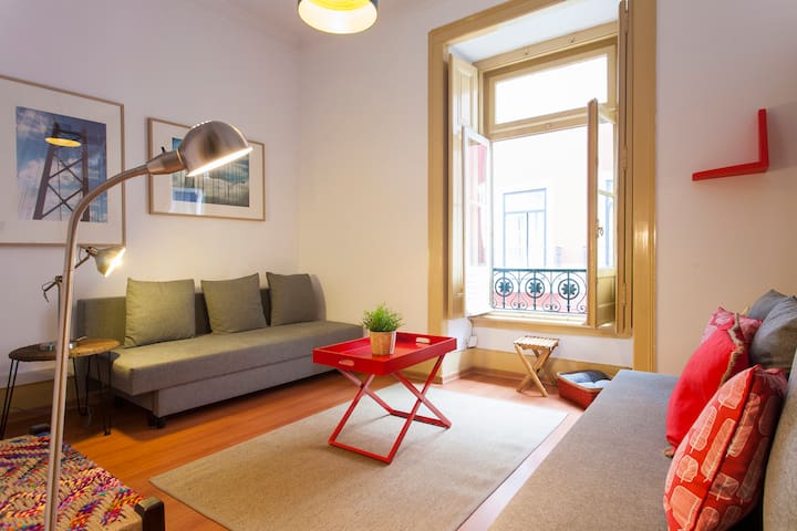 Central Downtown Rossio by Central Hill gallery image 3