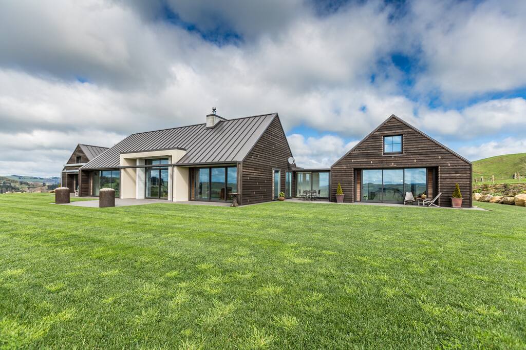 Te Kumi Tirohanga Boutique Homestay Bed & Breakfasts for Rent in Te