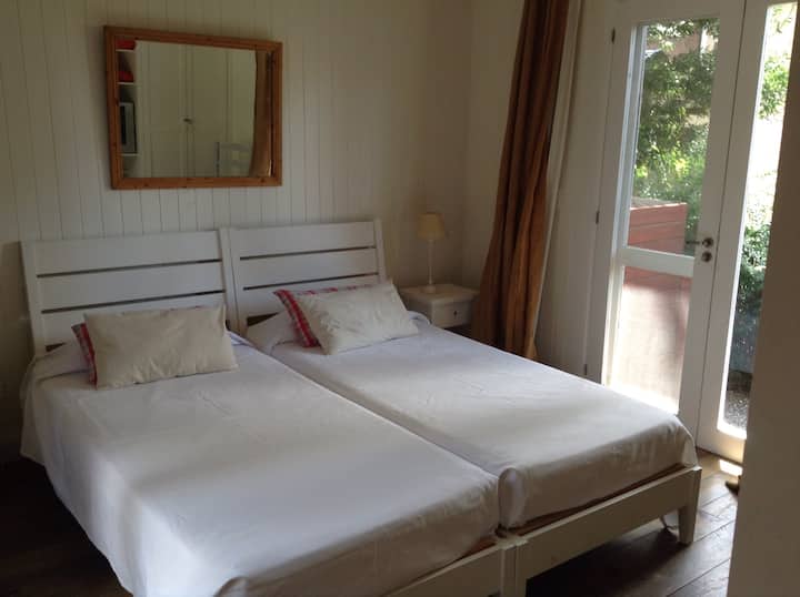 غرفة النوم 1