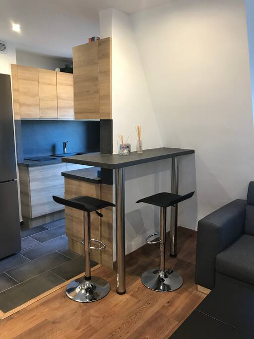 Coin bar