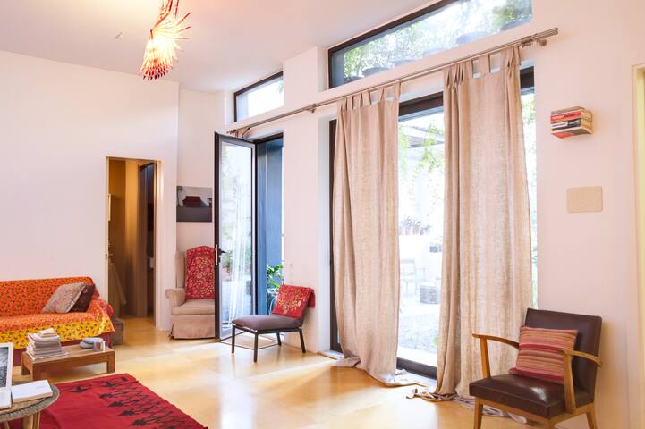 Contemporary Gallery garden house gallery image 5