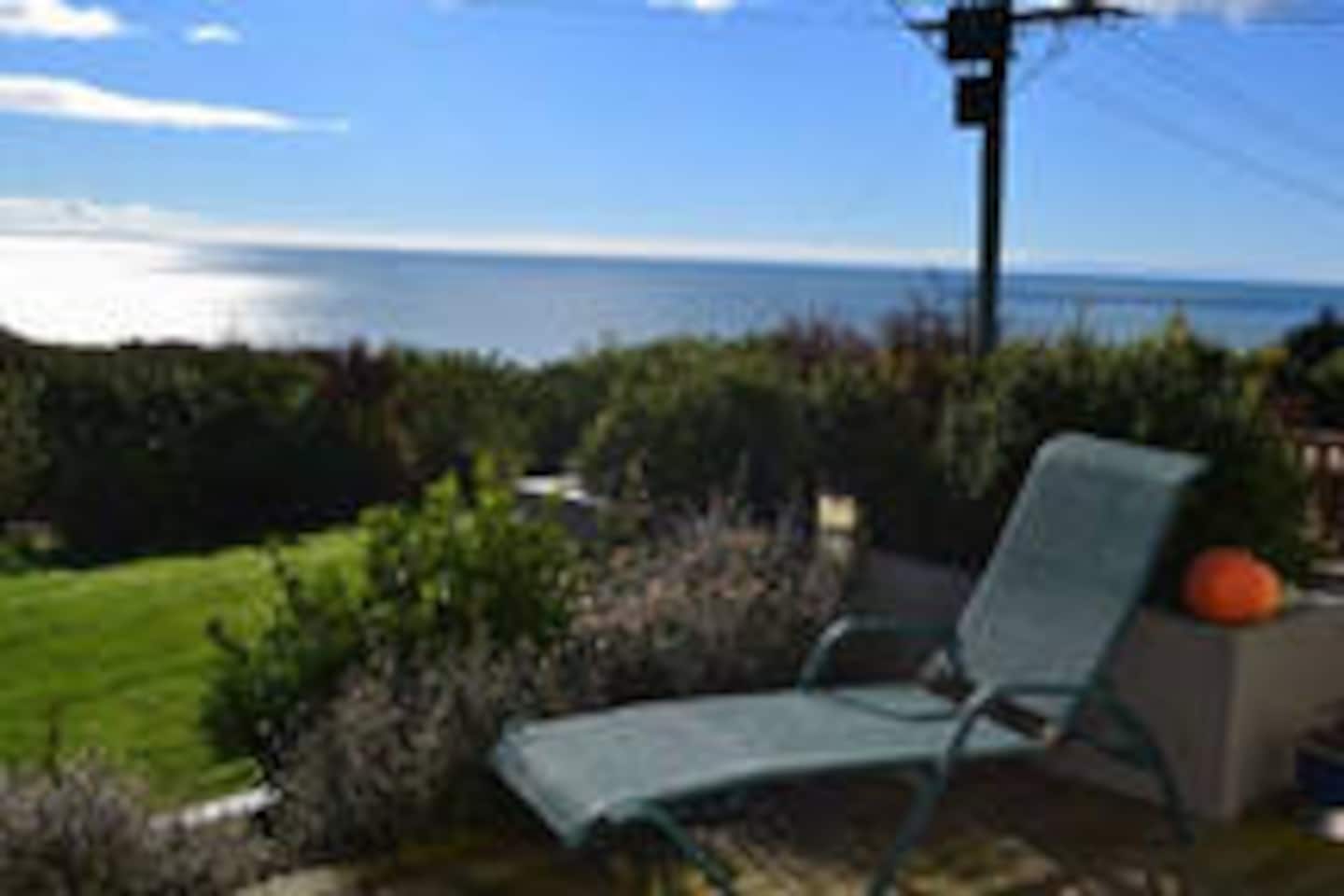 Noahs Accommodation 2 Bedroom Suite 4