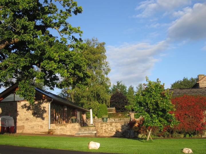 Welsh Borders, Abergavenny 5 miles Cottages for Rent in Llanvetherine