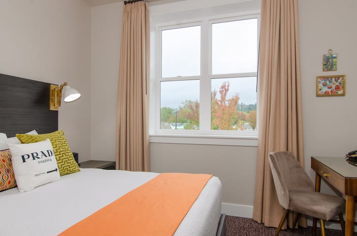 Airbnb Dundee Vacation Rentals Places To Stay Oregon