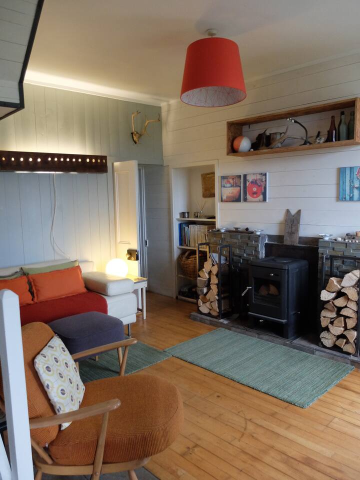Quirky, Rural 3 Bedroom Cottage, Tighnabruaich Houses for Rent in