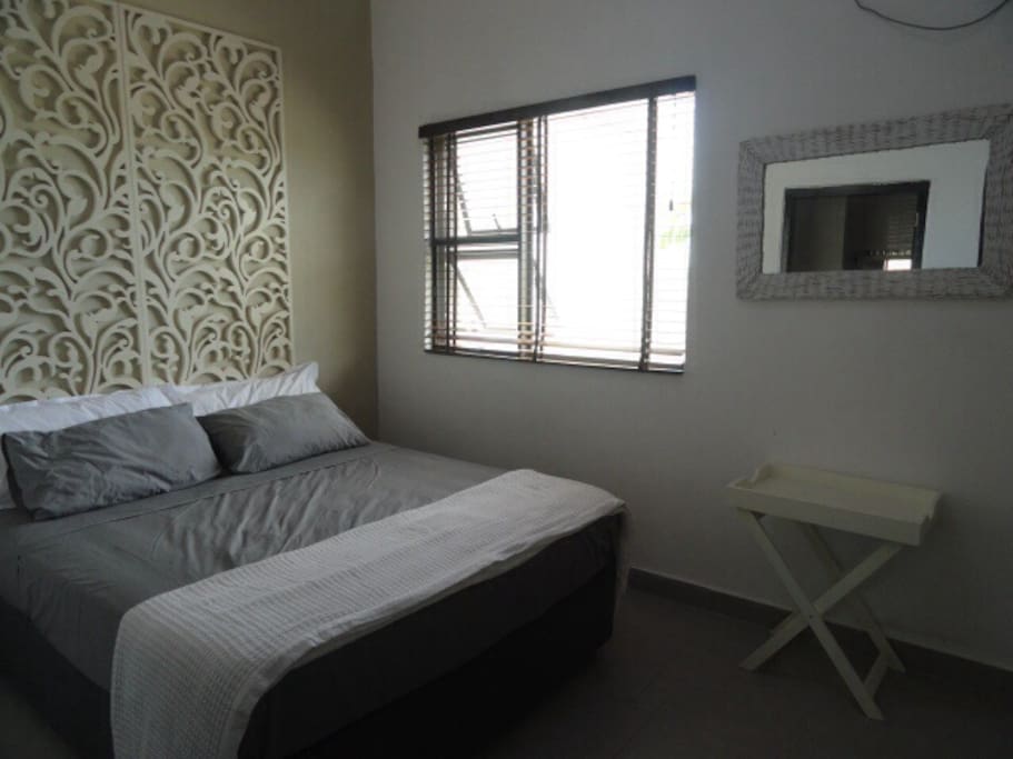 Bedroom 1 en suite