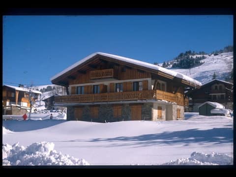 Spacious duplex at the foot of the slopes