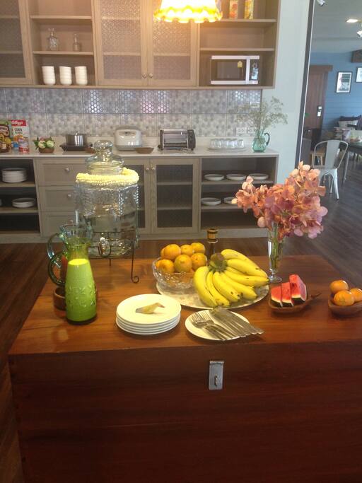 breakfast area