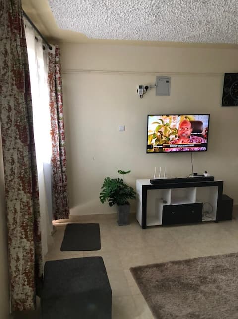 Lovely 1 bedroom condo with a hot tub.