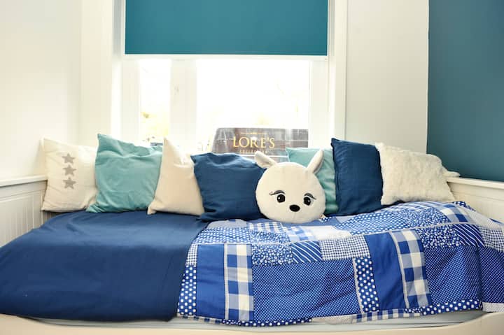 Krevet za jednu osobu + krevet na izvlačenje