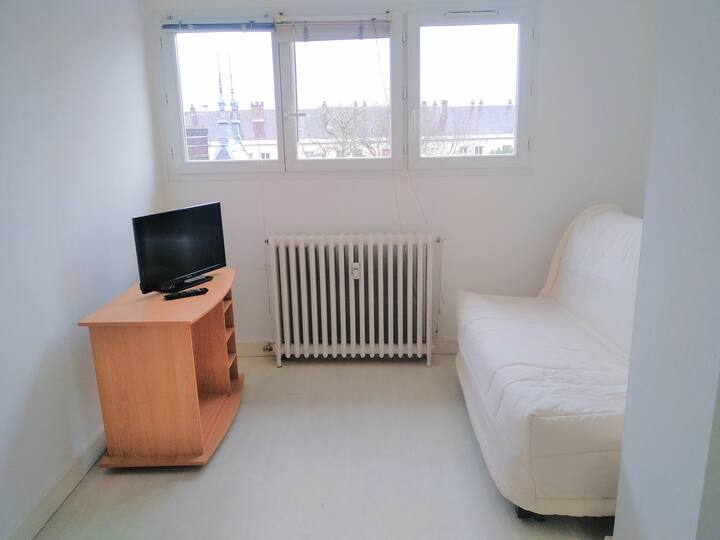 Appartement Proche Du Centre Ville Et De La Gare - Dole