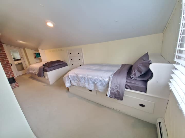 Dormitorio de arriba.
