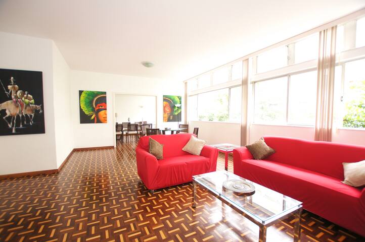 Espaçosa Casa no Coração do Rio 290m4QT.8camas