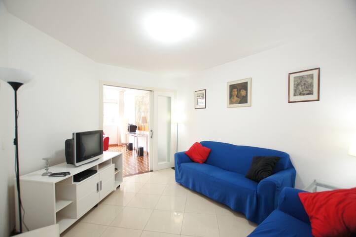 Espaçosa Casa no Coração do Rio 290m4QT.8camas gallery image 4