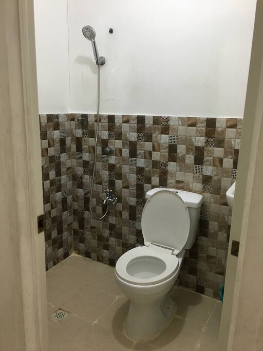 TOILET AND BATH