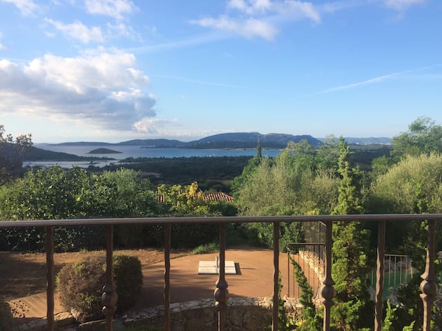 Chambre privée 2L avec PDJ a Porto Vecchio