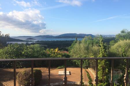 Chambre privée 2L avec PDJ a Porto Vecchio