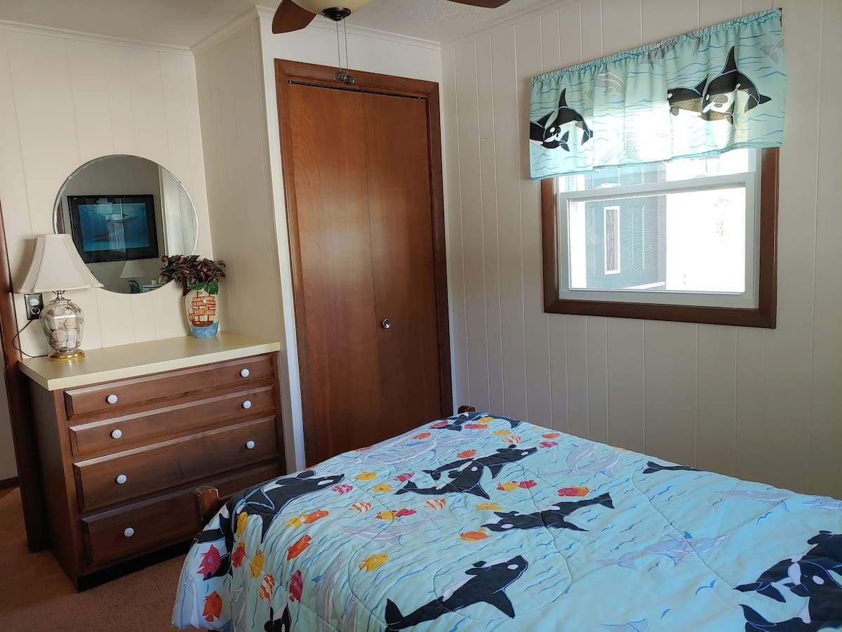Island view cottage photo 7