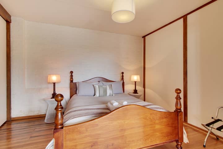 غرفة النوم الرئيسية