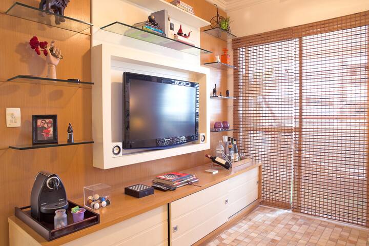 Apto charmoso perto da Praia da Barra! gallery image 2