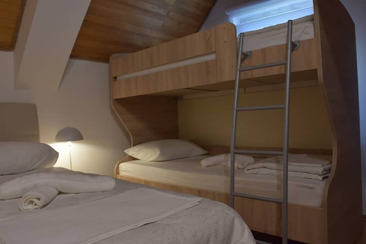 غرفة النوم 2