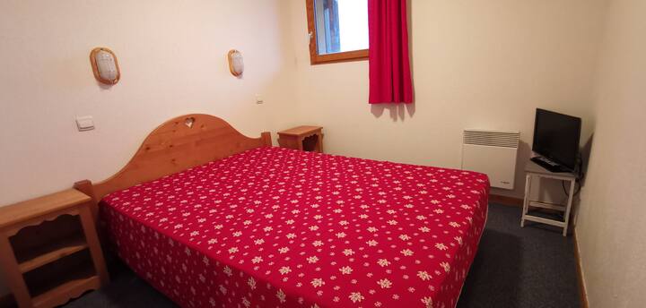 غرفة النوم 1