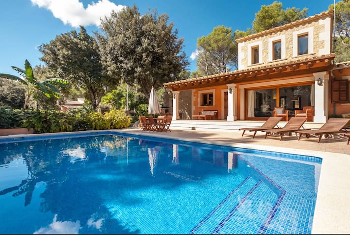 Rustic Stone Villa Mallorca Style & Swimming Pool