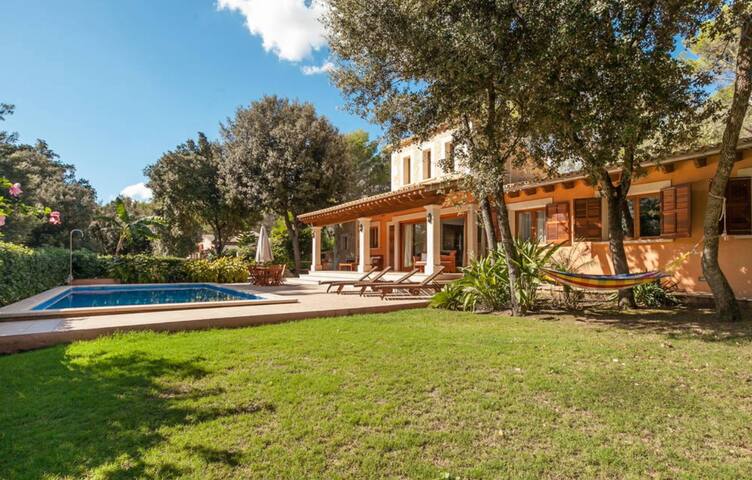 Rustic Stone Villa Mallorca Style & Swimming Pool gallery image 2