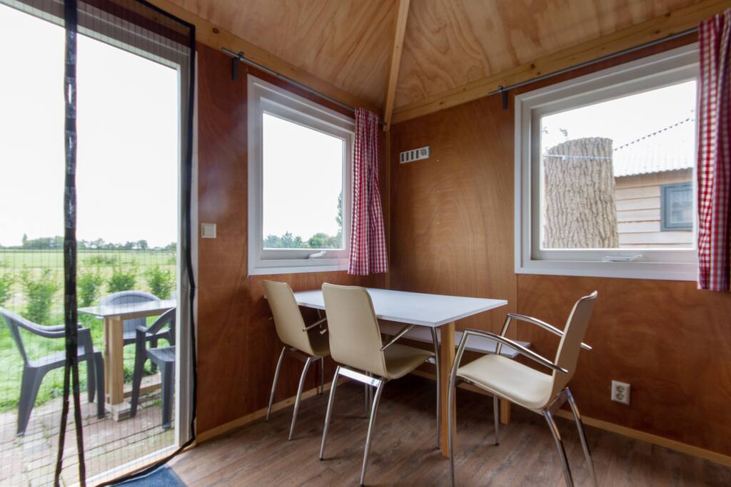 De eettafel