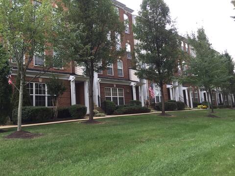 Town House Style Condo one Bedroom