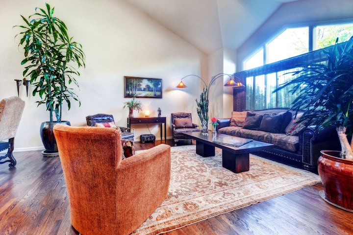 High End SOLAR Home in N. Boulder