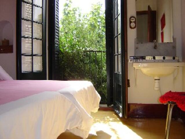 Vila Rubia beachfront House gallery image 2