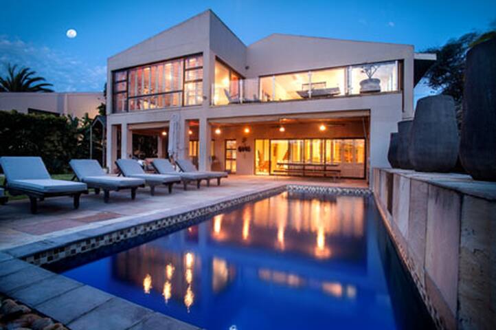 Sunset Views gallery image 3